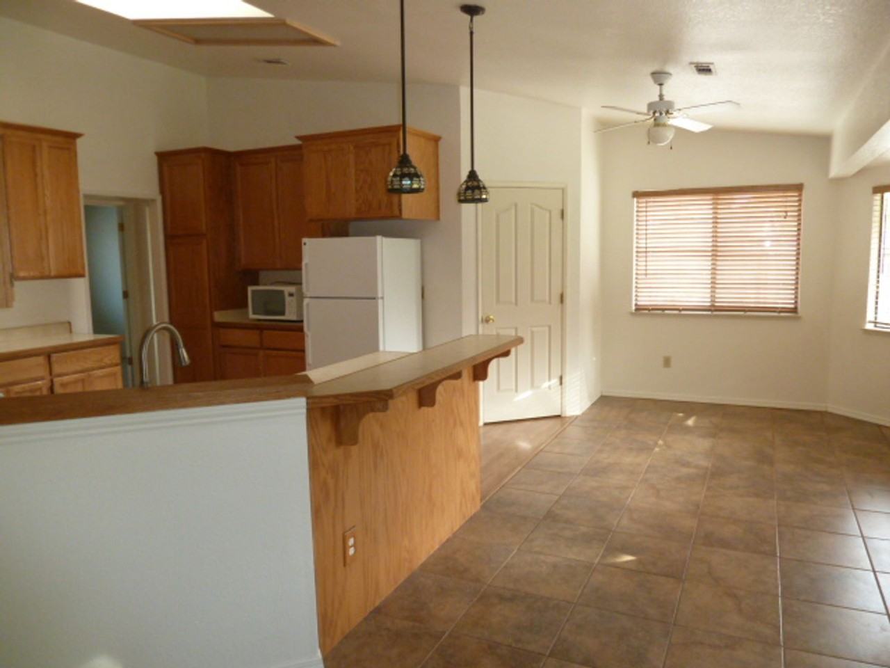 1499 Spaniel Ct - Photo 7 of 17