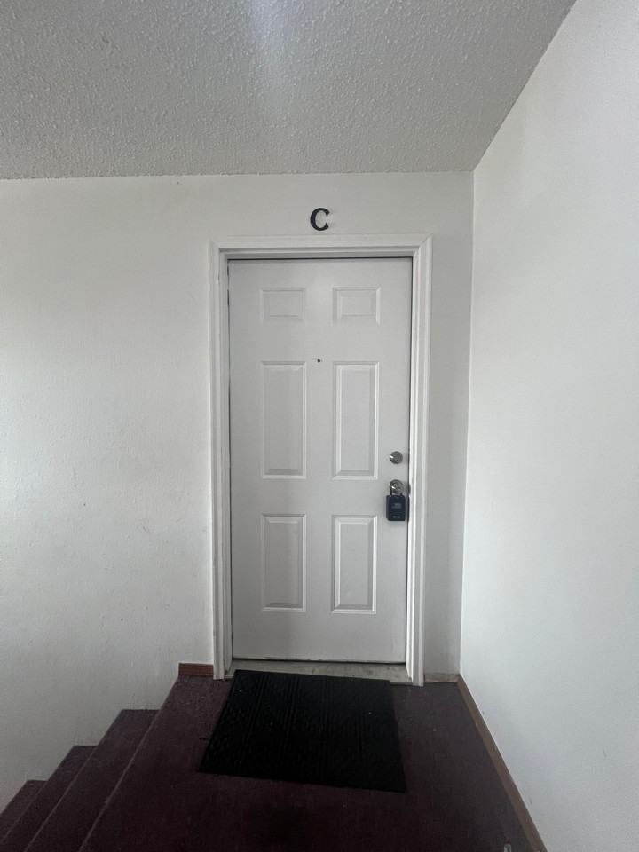 2 Bedroom 1 Bath - Photo 2 of 9