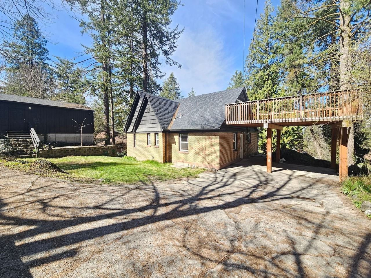 1922 E 18th Ave - Photo 3 of 50