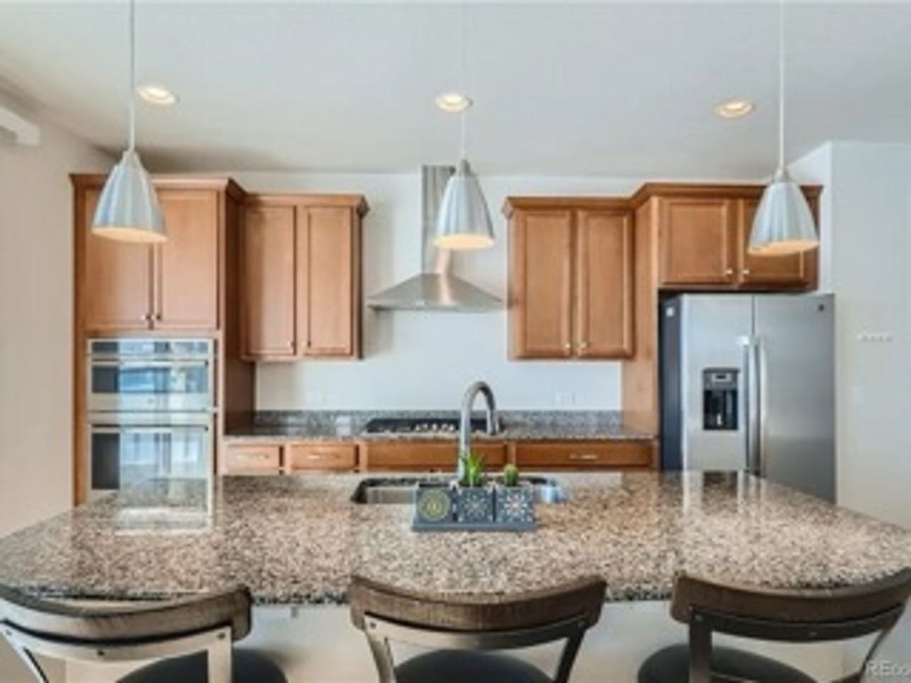 1845 Tinker Dr - Photo 4 of 34