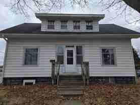 1602 8th St E - Photo 1 of 1