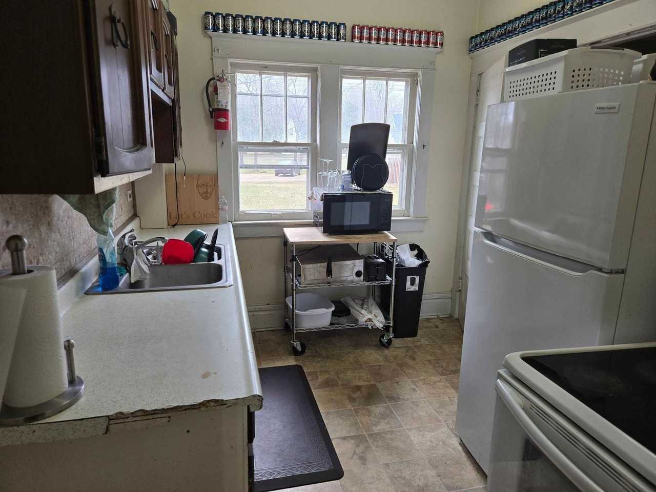 1602 8th St E - Photo 3 of 24