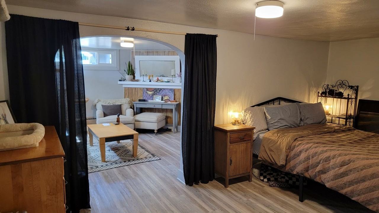 402 402 Ouray Ave - 400 Ouray Ave - Photo 2 of 5