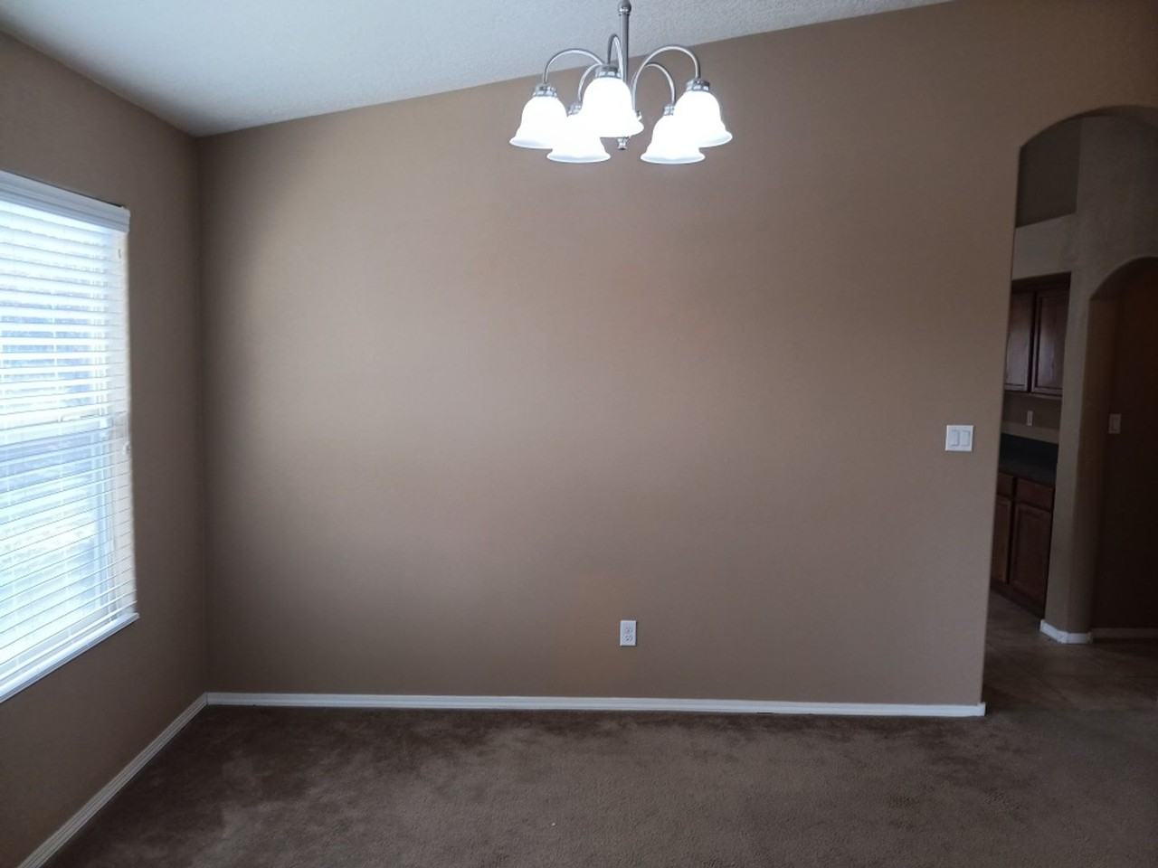 1011 Blue Sage Rd Ne - Photo 7 of 20