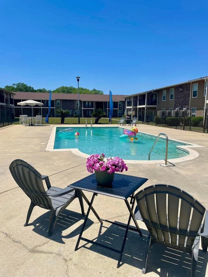 Lodge Apartments Pascagoula - Photo 5 of 50
