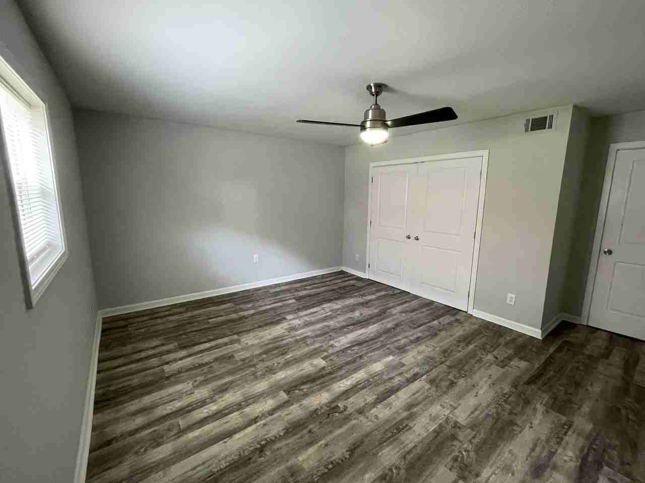 5912 Lone Oak Dr Sw - Photo 4 of 9