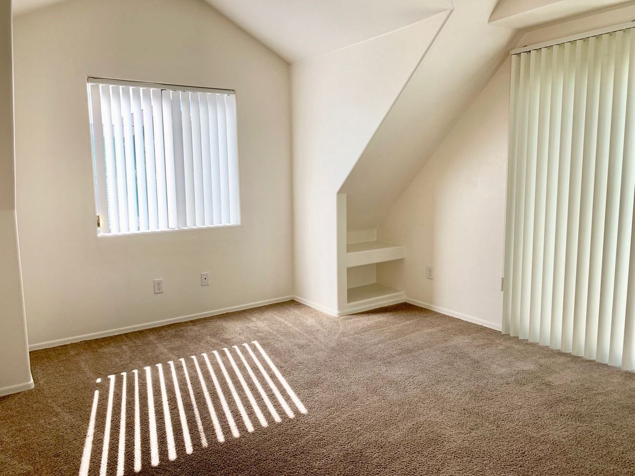 2550 E. Water St. - Photo 3 of 11