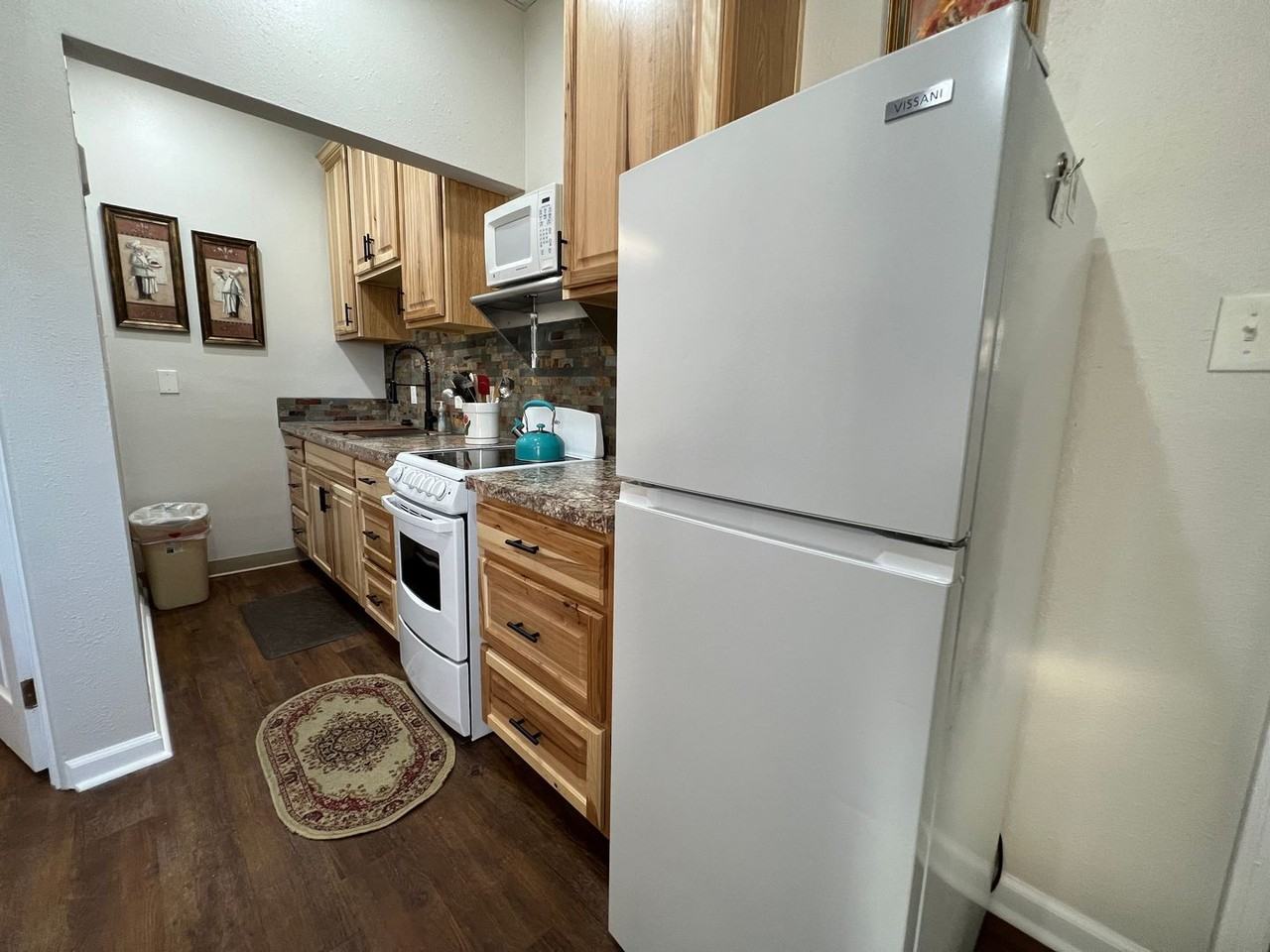 1001 6th Ave N #2 - Photo 2 of 12