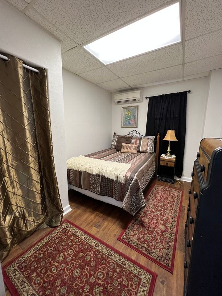 1001 6th Ave N #2 - Photo 7 of 12