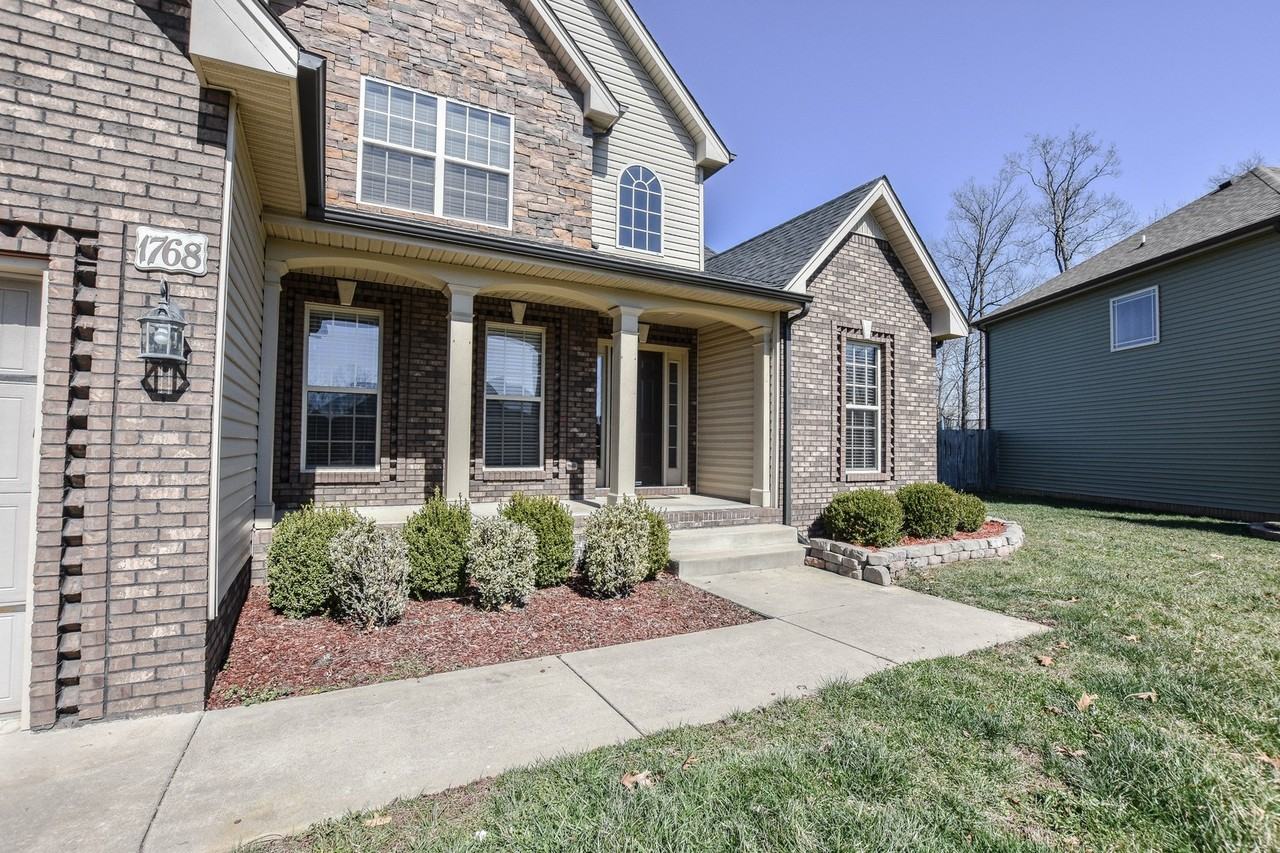 1768 Apache Way - Photo 2 of 20