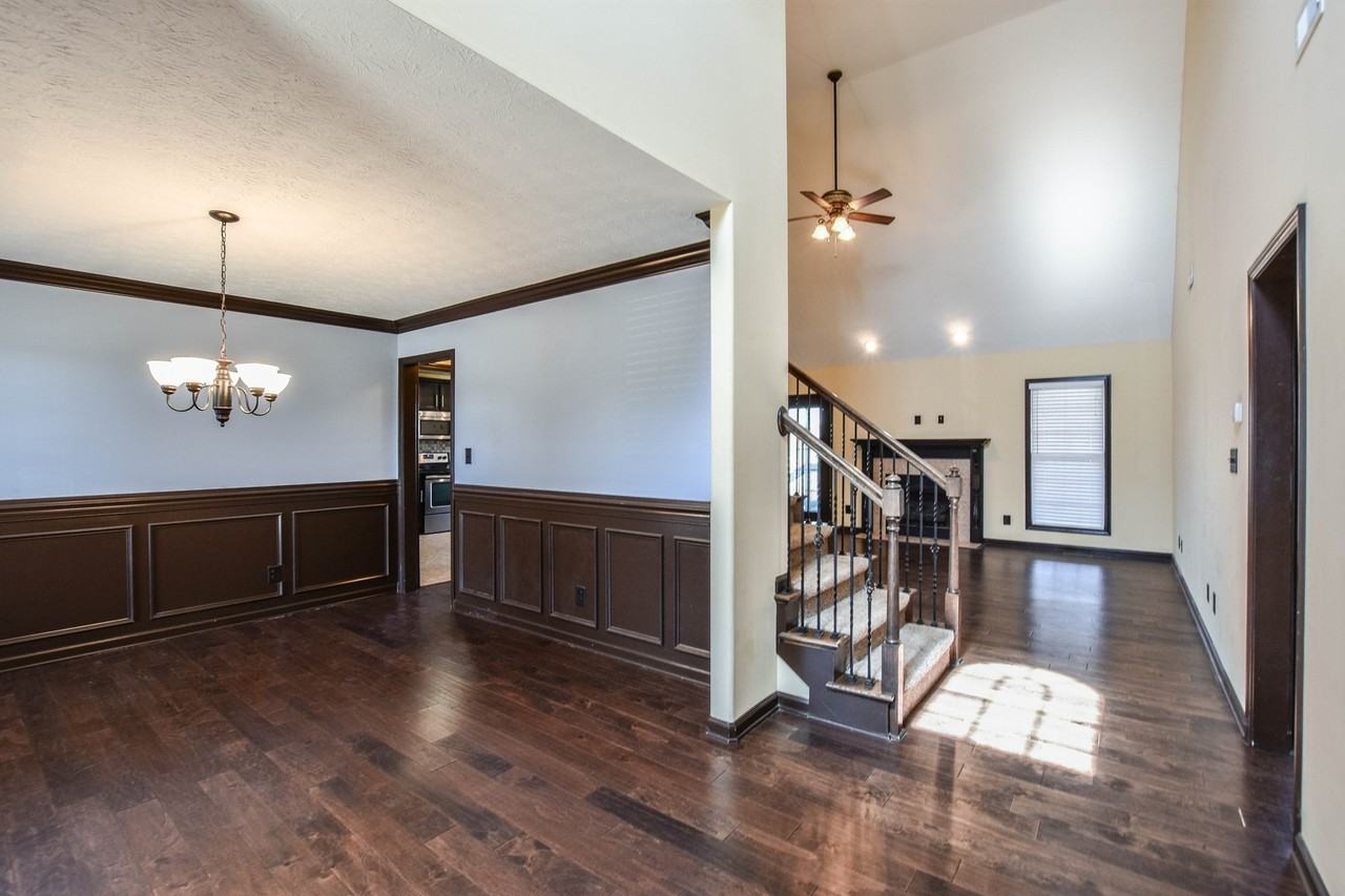 1768 Apache Way - Photo 3 of 20