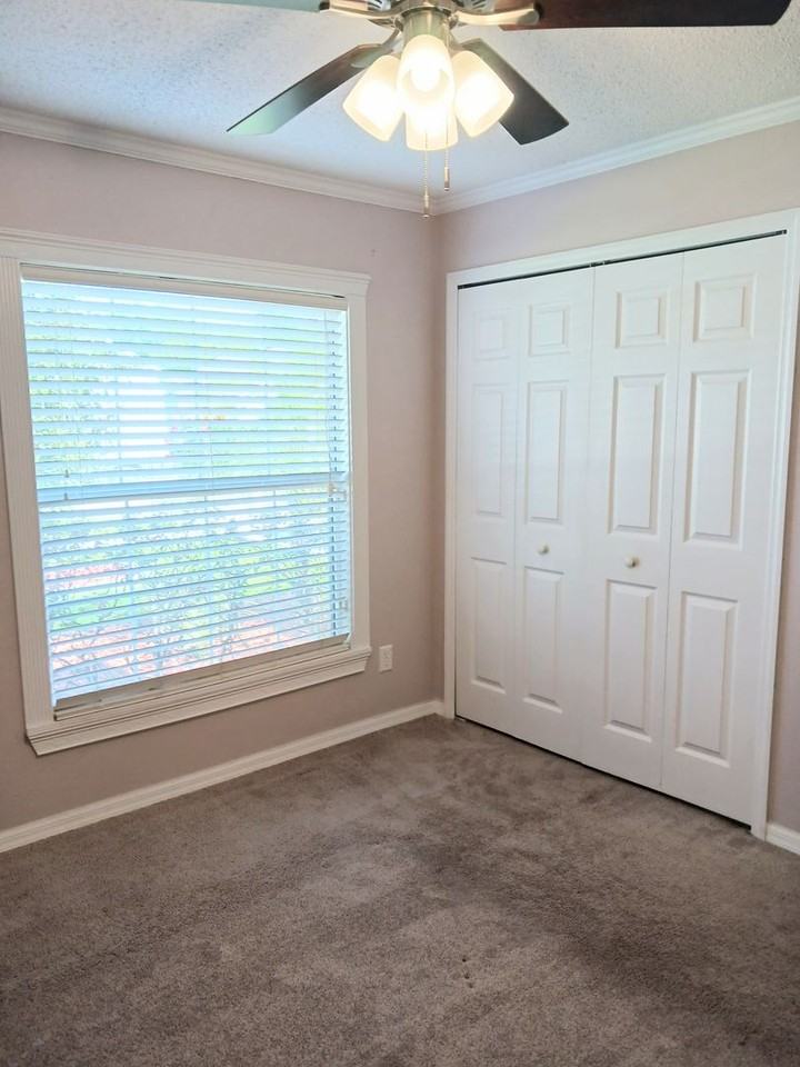 4162 Waltham Forest Dr - Photo 7 of 16