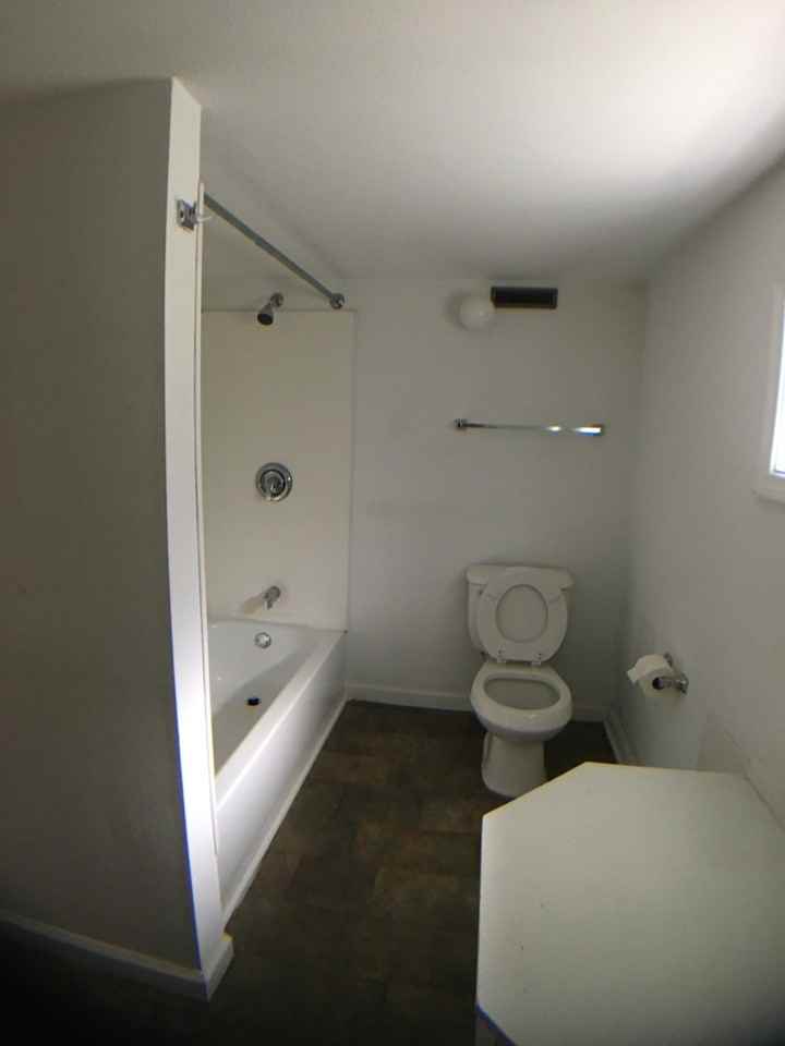 216 Forest Ave - Photo 4 of 18