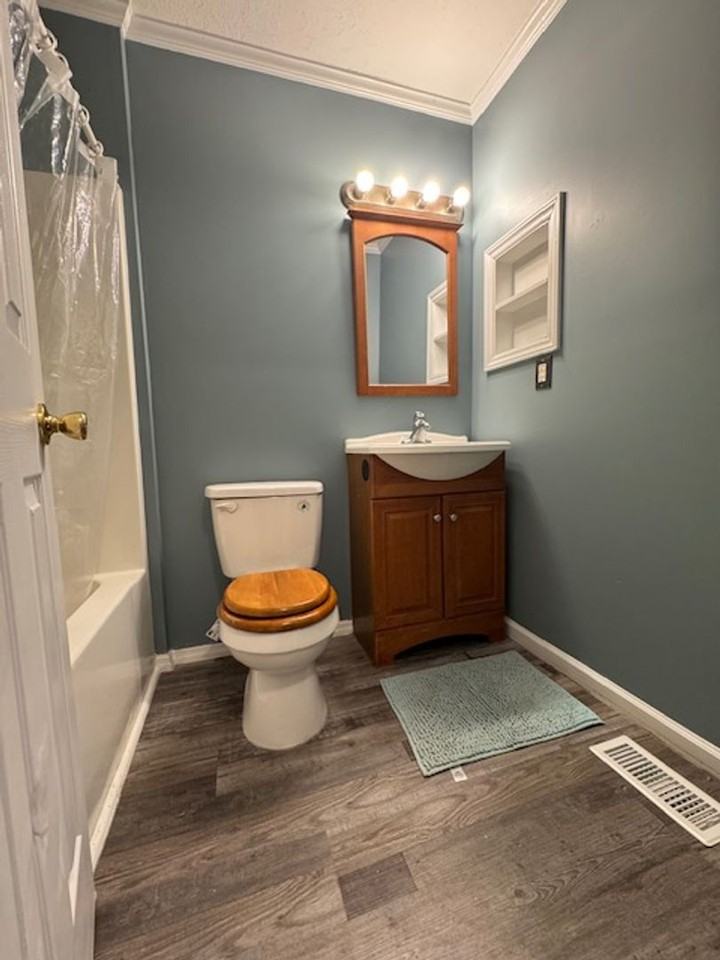 112 Sandy Dr - Photo 6 of 9