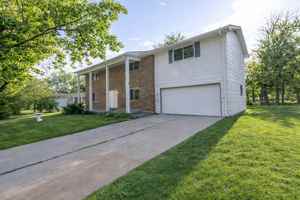 featured image of 1305 N Golf Blvd