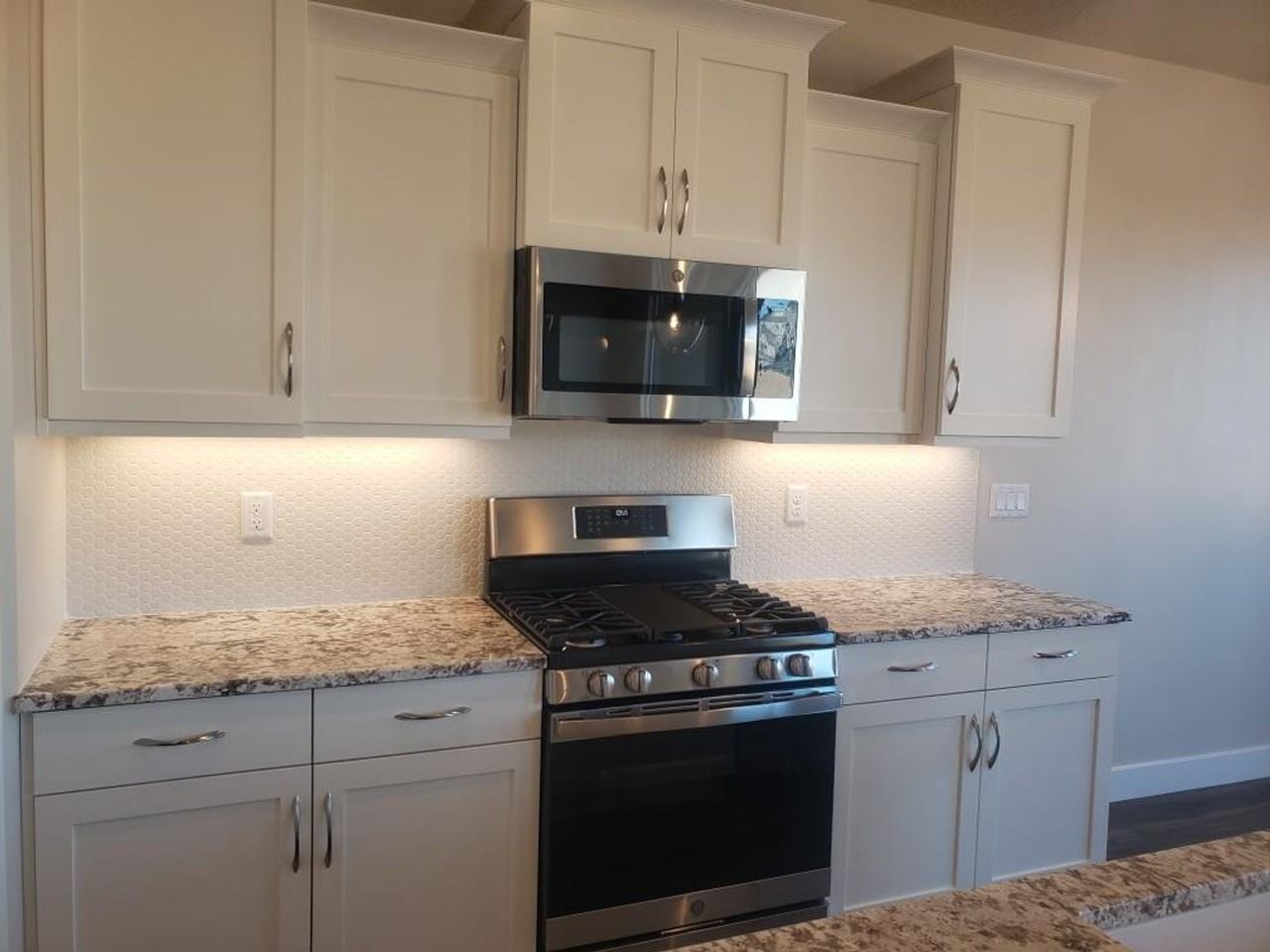 1298 W Firepit Knoll Dr - Photo 3 of 34