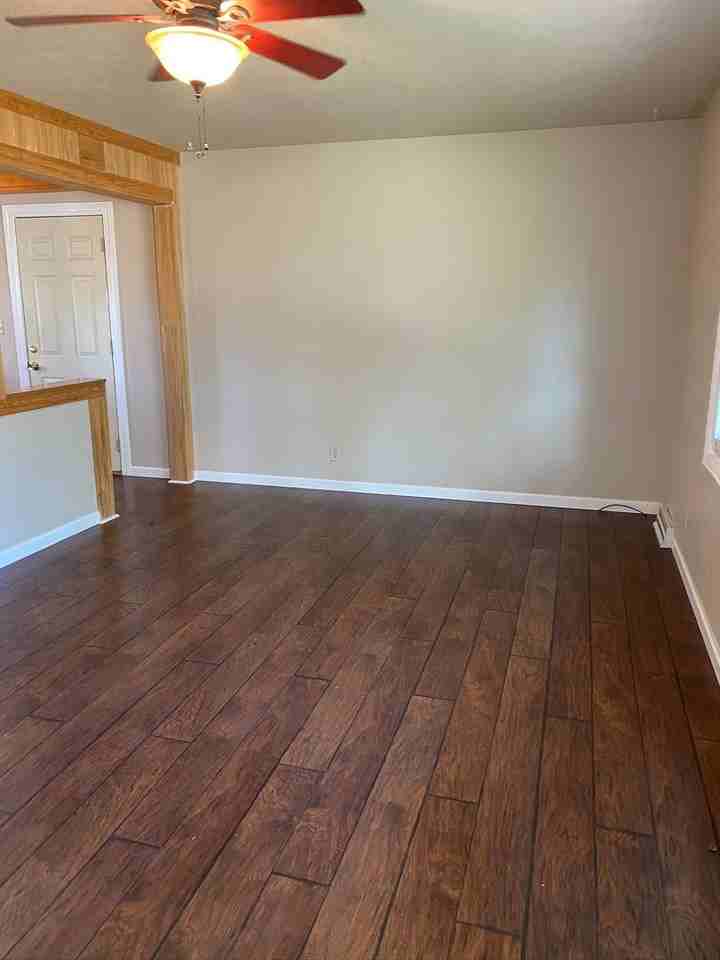 1502 Brentwood St - Photo 2 of 17