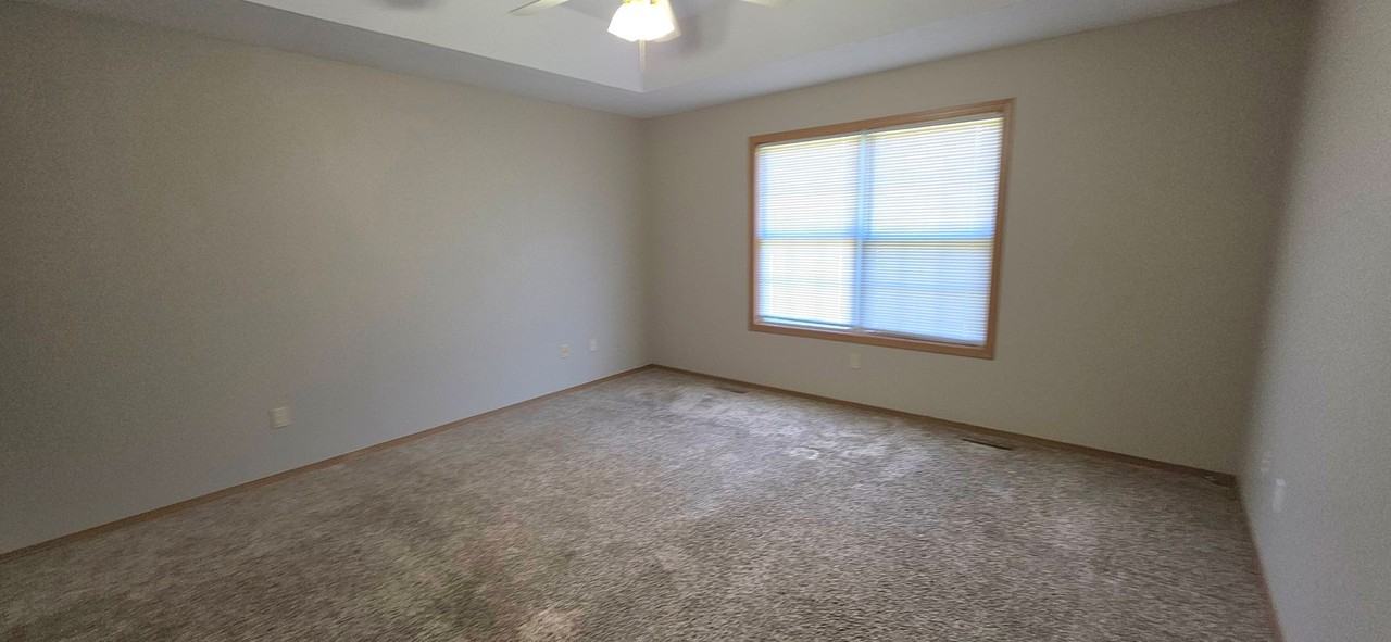 500 S Wrenwood St - Photo 6 of 14