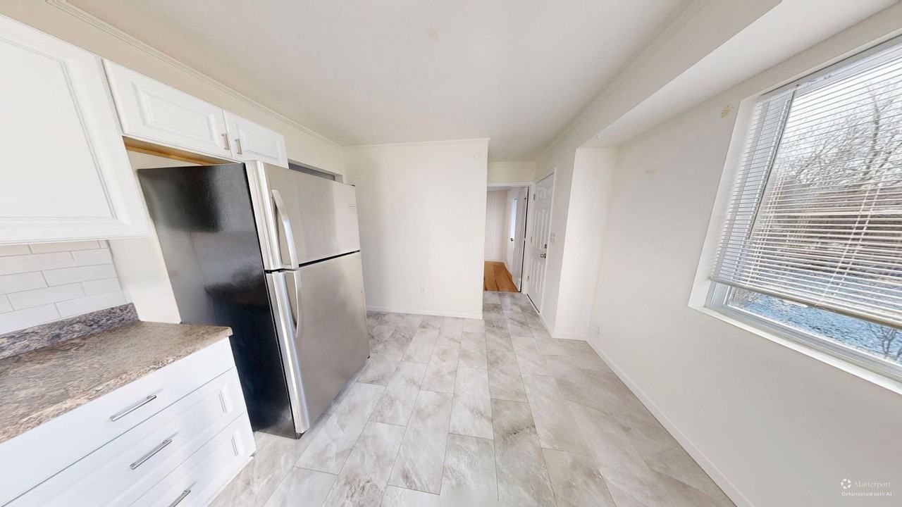 17 Marie Pkwy - Photo 2 of 24