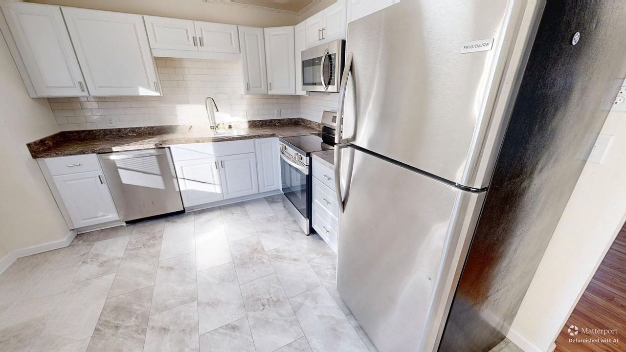 17 Marie Pkwy - Photo 4 of 24