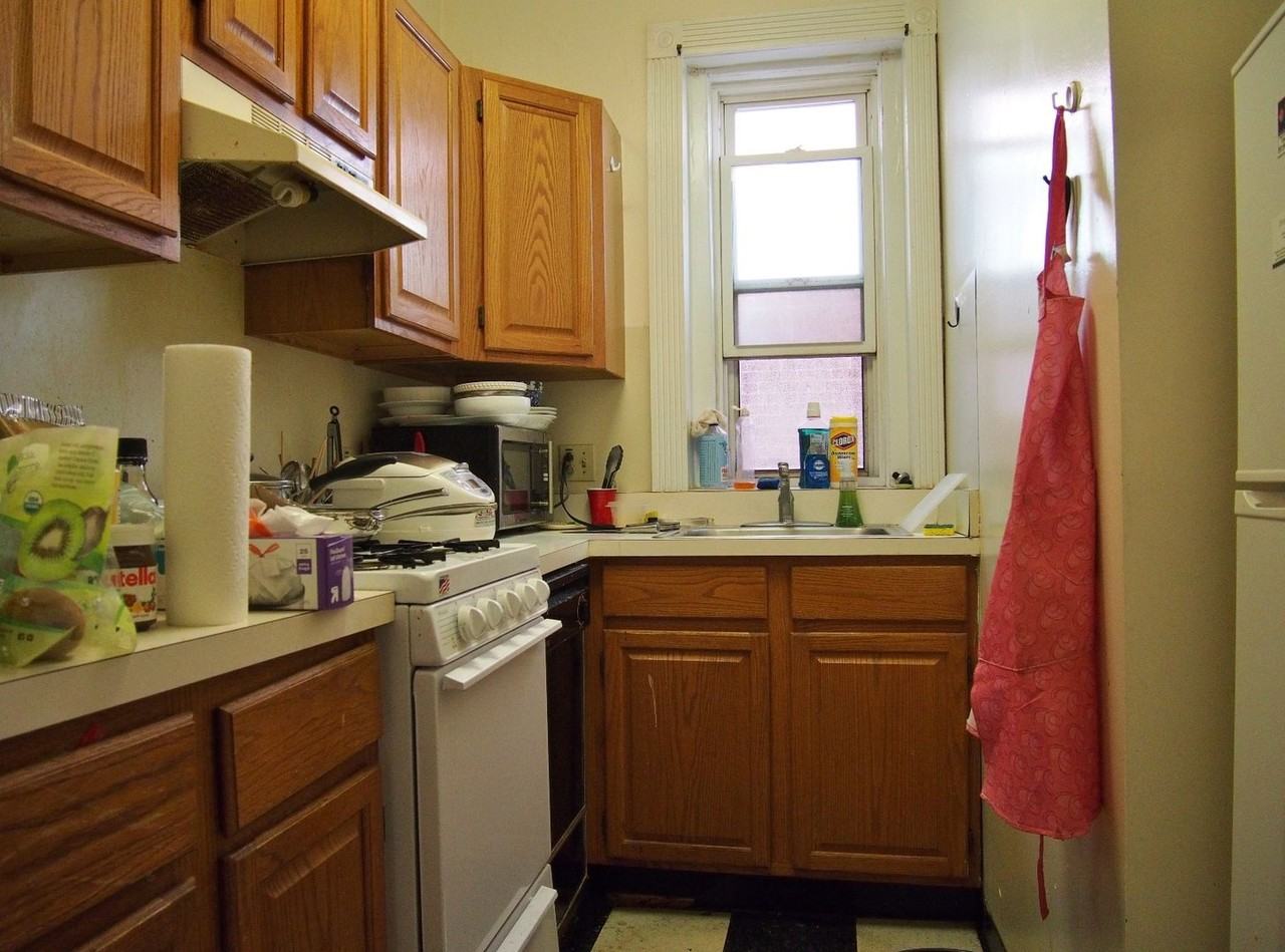 475 Park Dr - Photo 2 of 21
