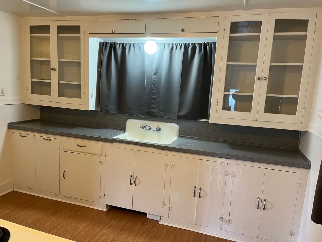 5580 High Banks Rd - Photo 4 of 11