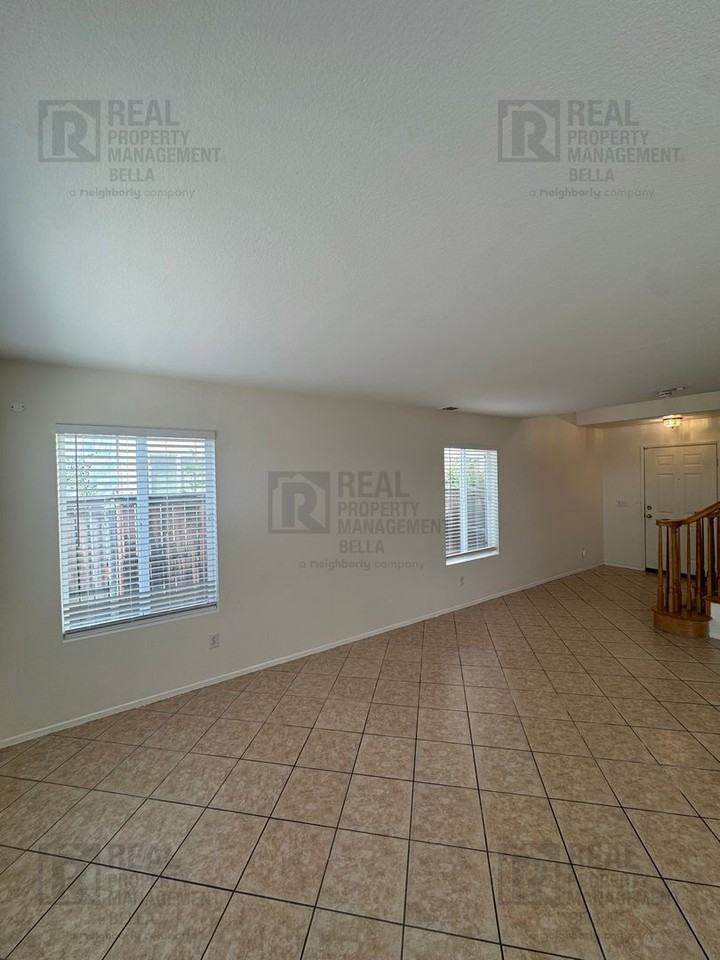 16285 Via Ultimo - Photo 5 of 50