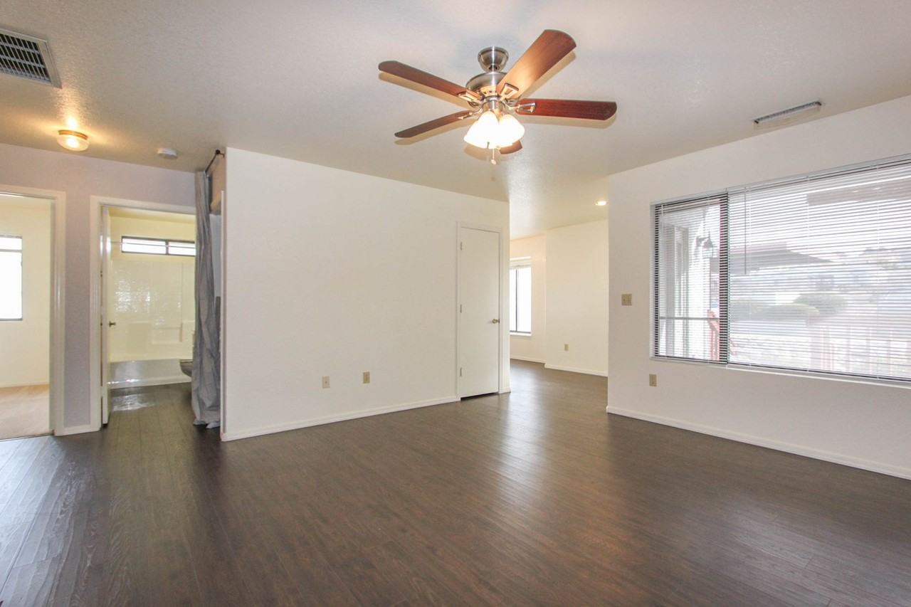 3070 Cascades Ct #14H - Photo 6 of 6