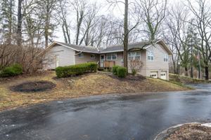 featured image of 4575 Olentangy River Rd
