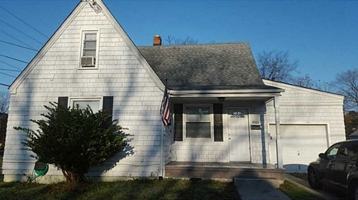 featured image of 4566 Hampshire Ave