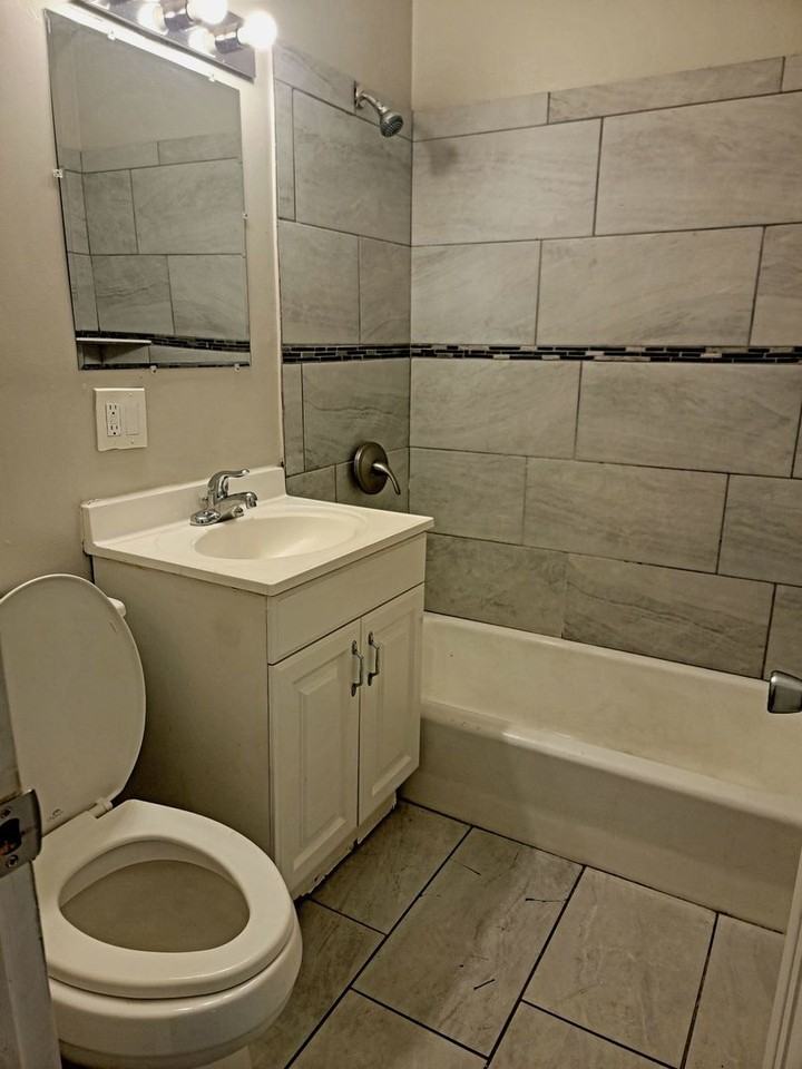 4821 E 40th Ter - Photo 5 of 16