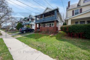 featured image of 15714 Huntmere Ave