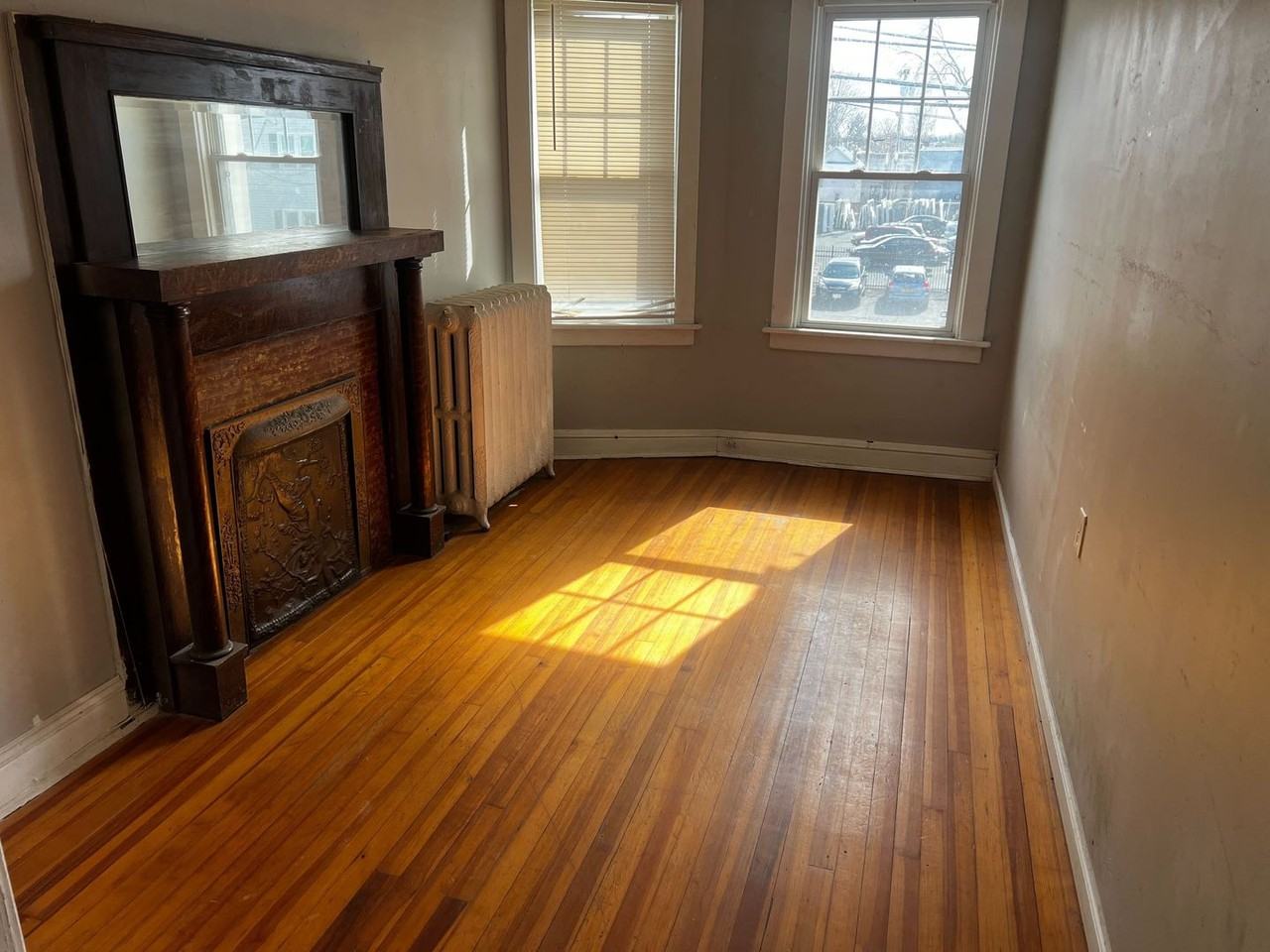 531 Washington Ave - Photo 2 of 12