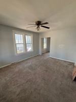 featured image of 620 E Reynolds St