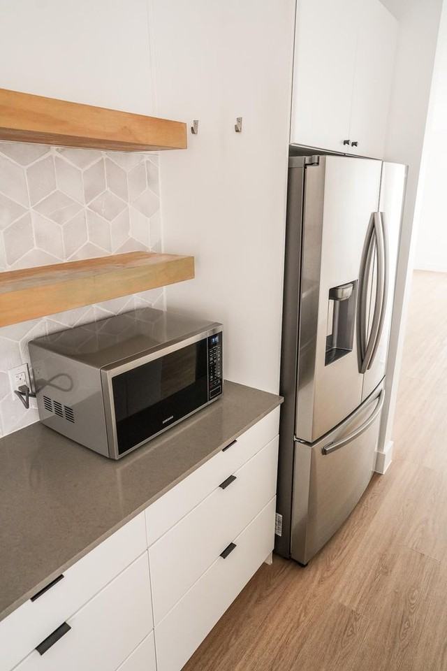 2709 E 5th St - Photo 5 of 22