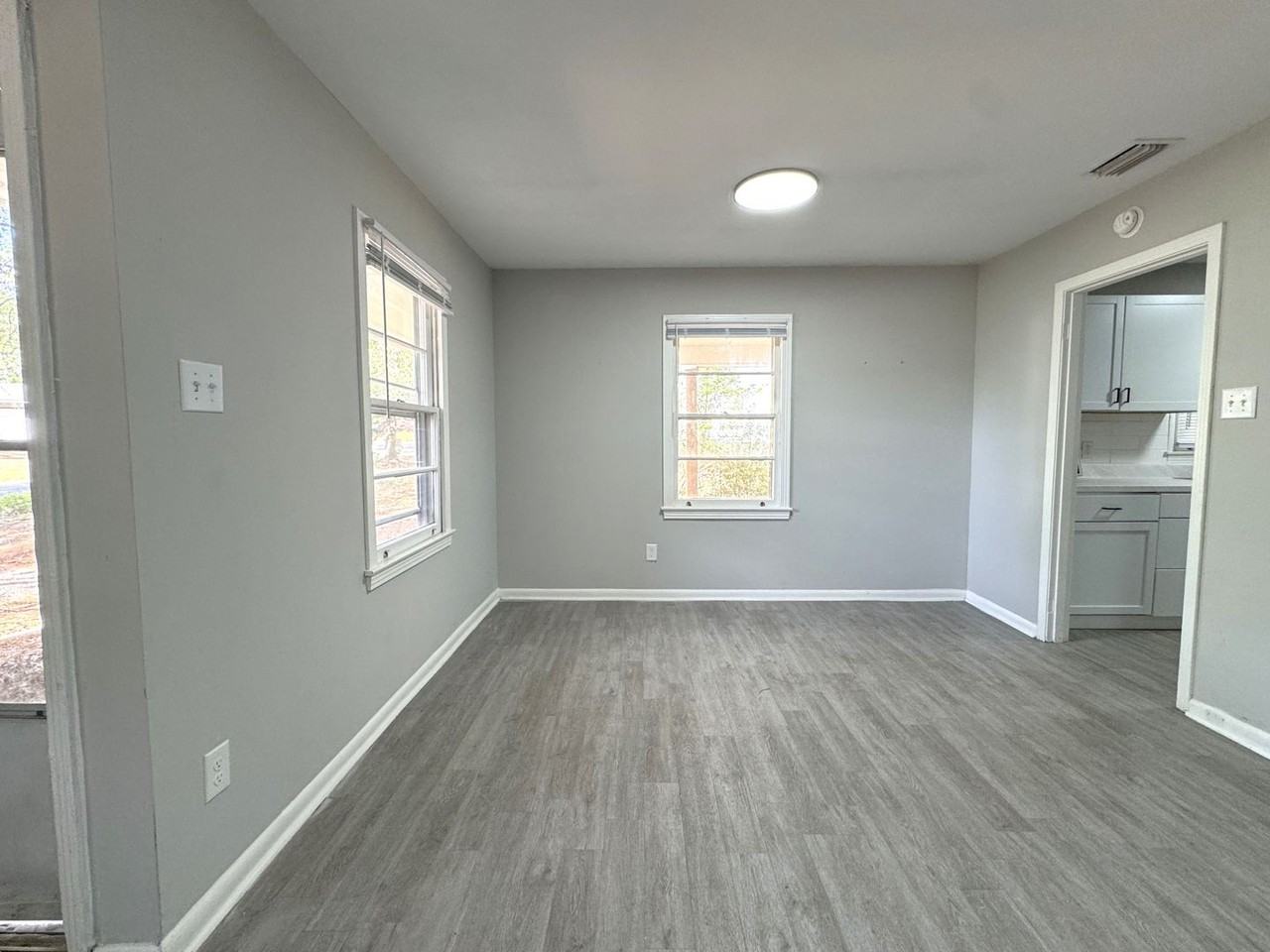 4657 Barbara Mitchell Dr - Photo 6 of 34