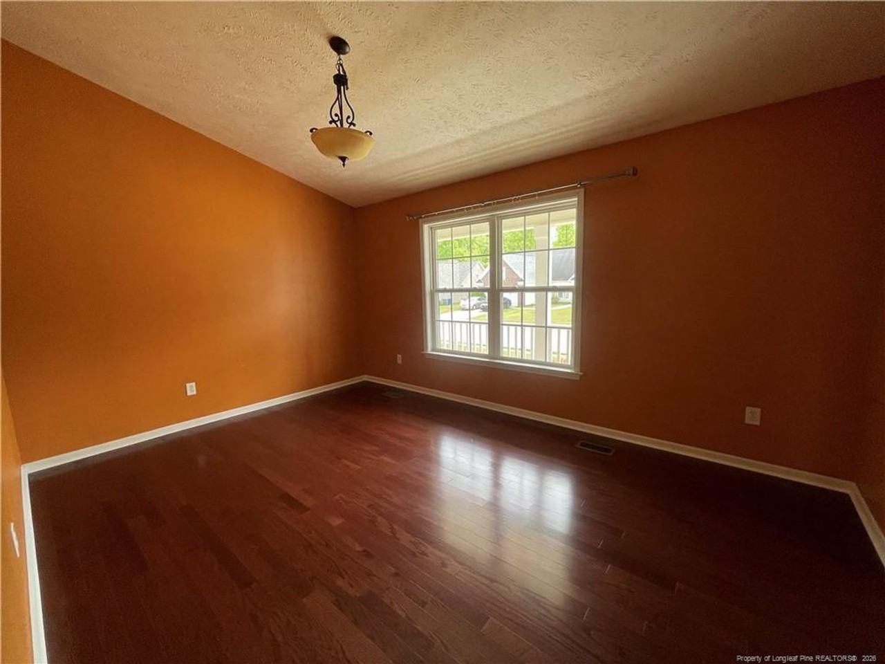 8240 Frenchorn Ln - Photo 6 of 28