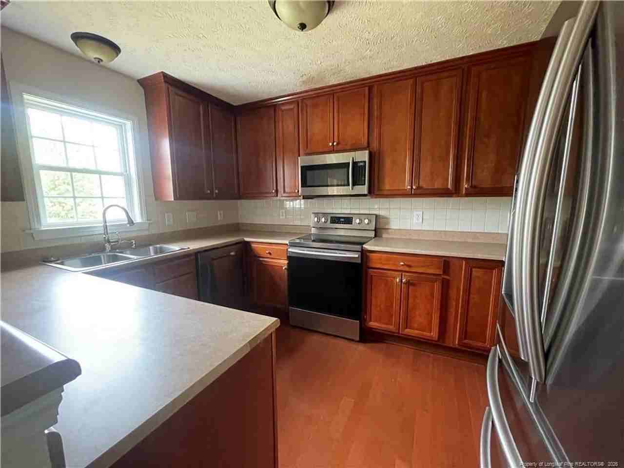 8240 Frenchorn Ln - Photo 7 of 28