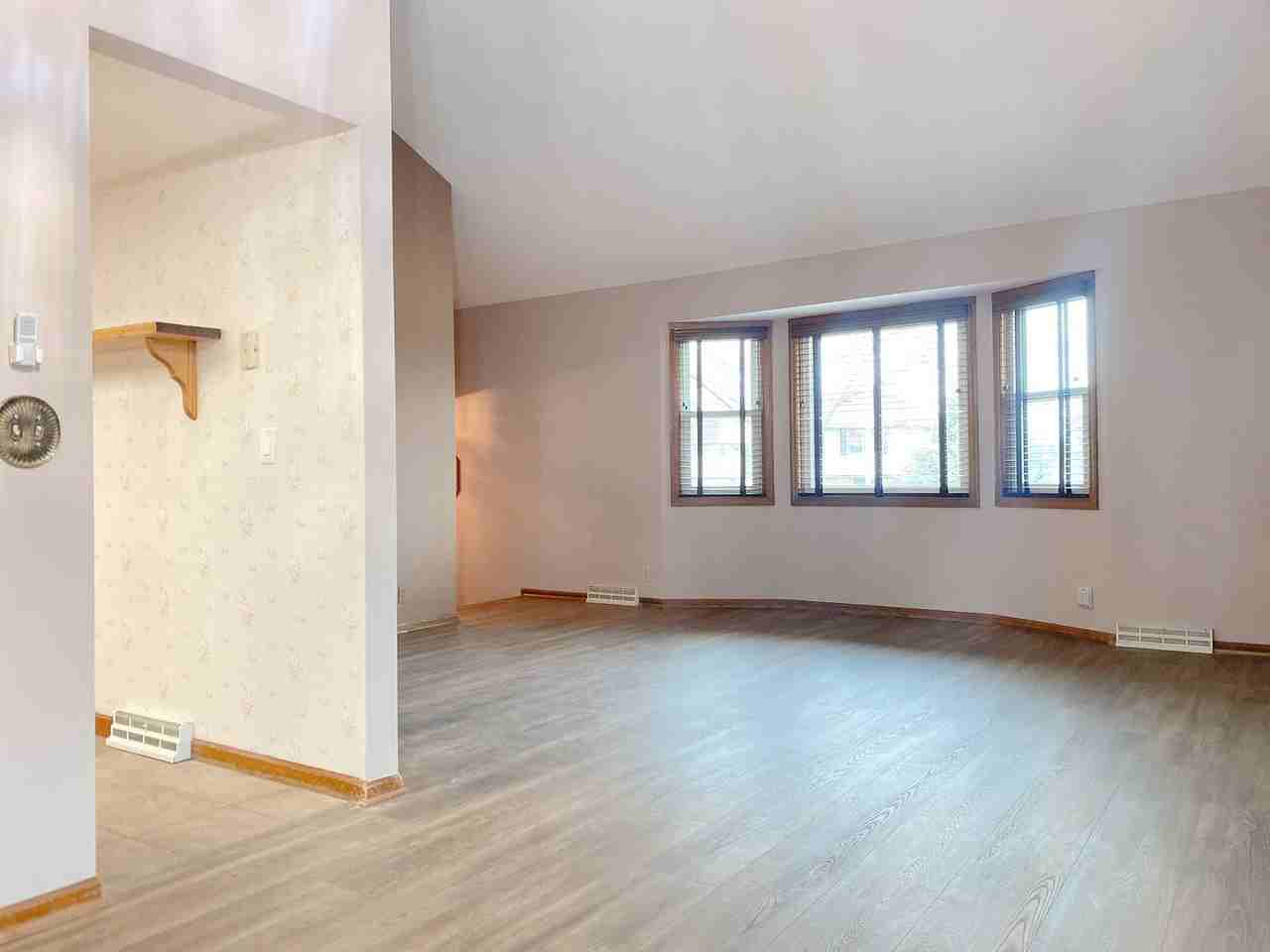 2103 Morrie Dr - Photo 6 of 48