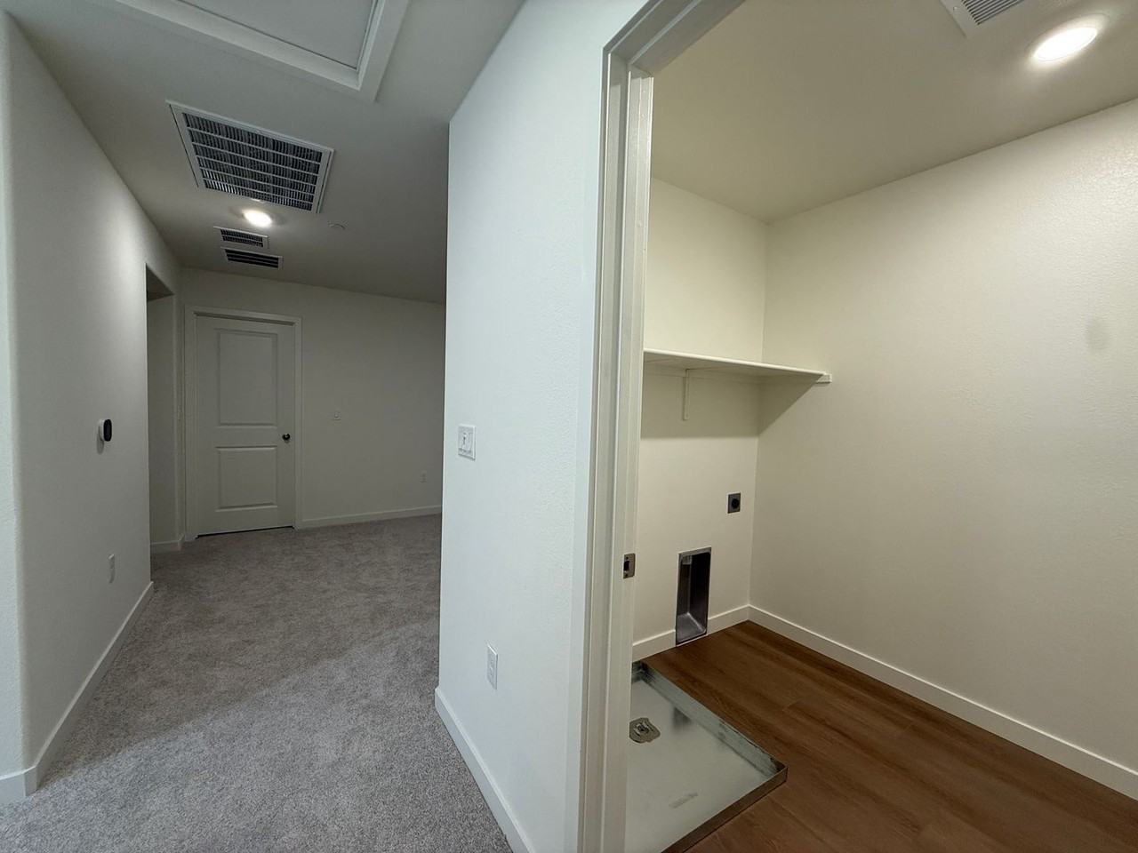 8821 J Sheehan St - Photo 6 of 20