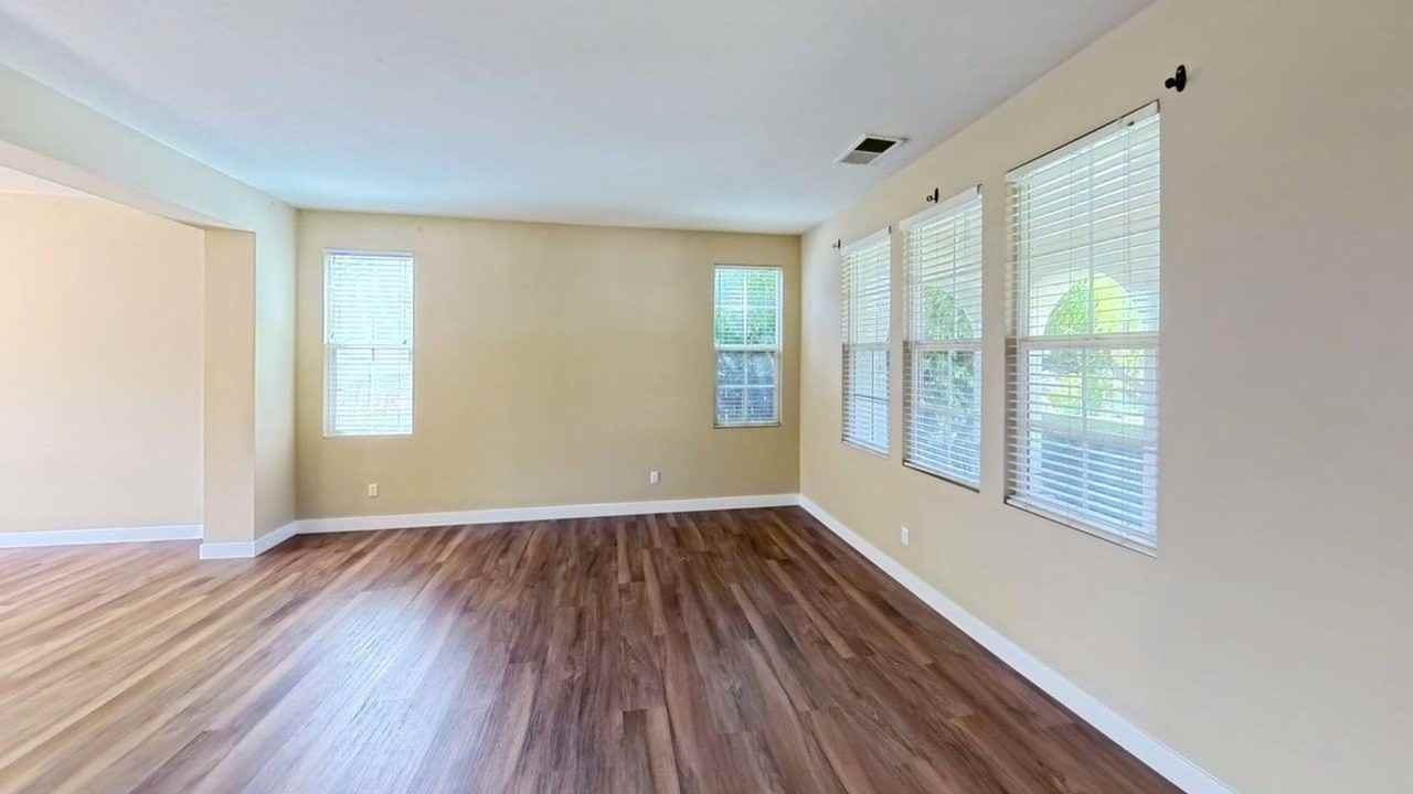 23718 Bella Vista Rd - Photo 5 of 28