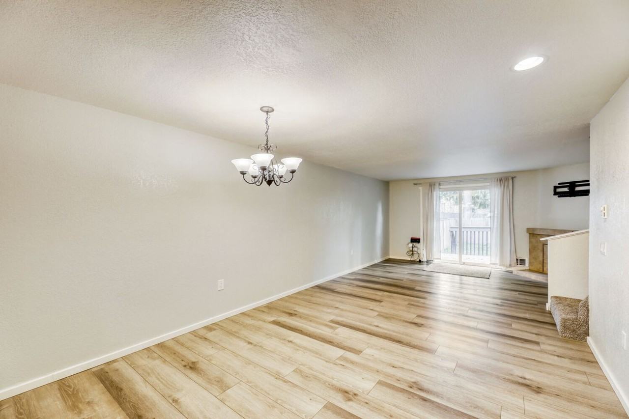 14131 Admiralty Way #B - Photo 2 of 11