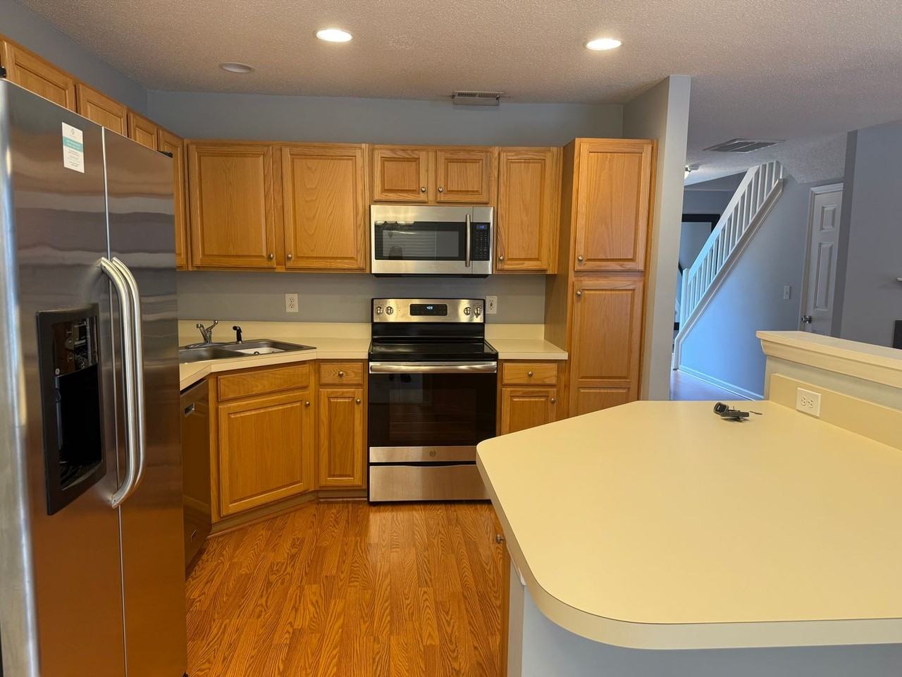 5048 Bartholomews Ln - Photo 5 of 16