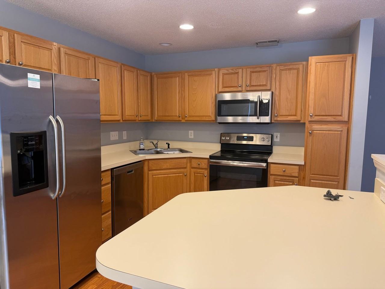 5048 Bartholomews Ln - Photo 6 of 16