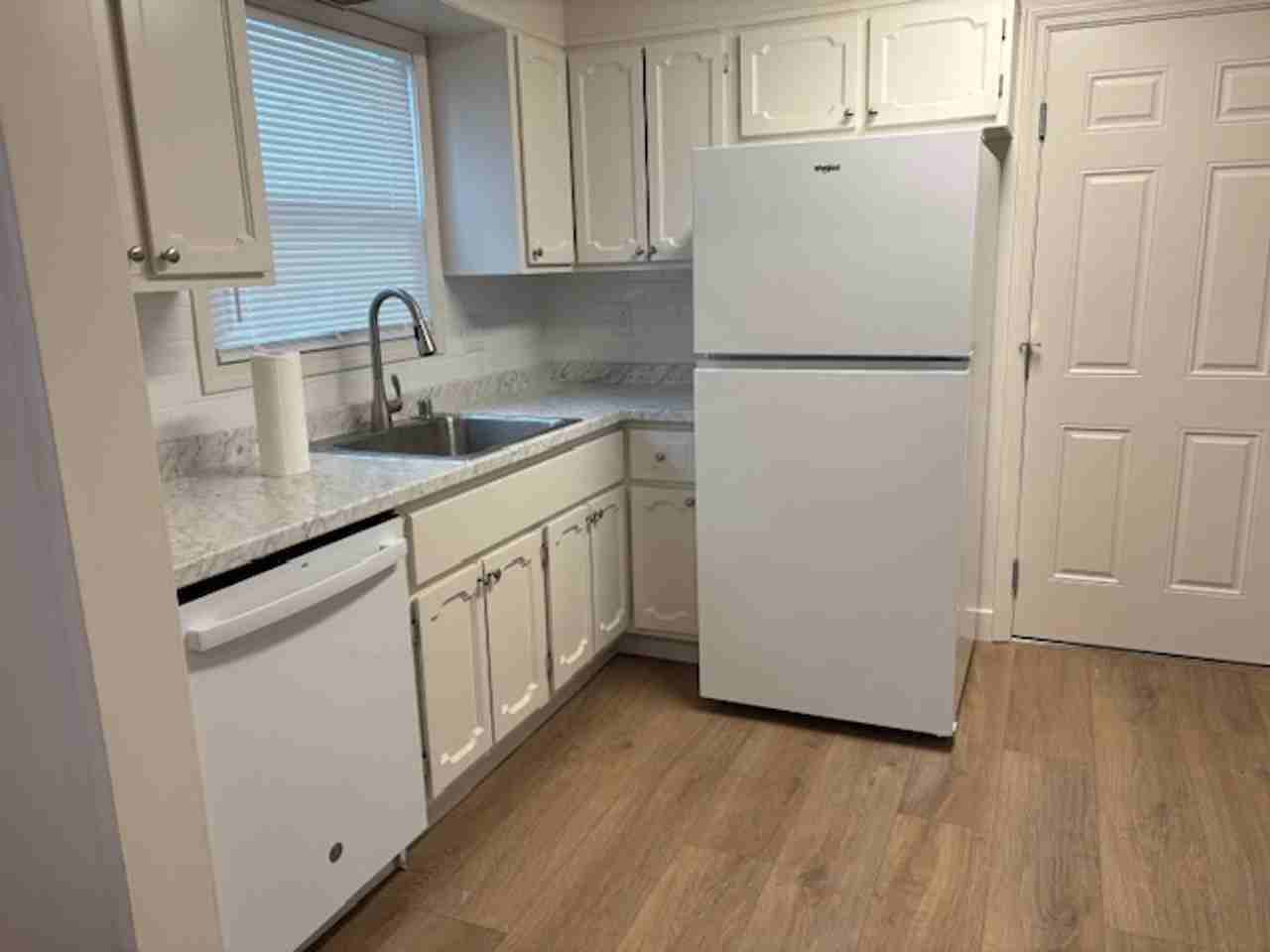 745 N L St - Photo 5 of 13