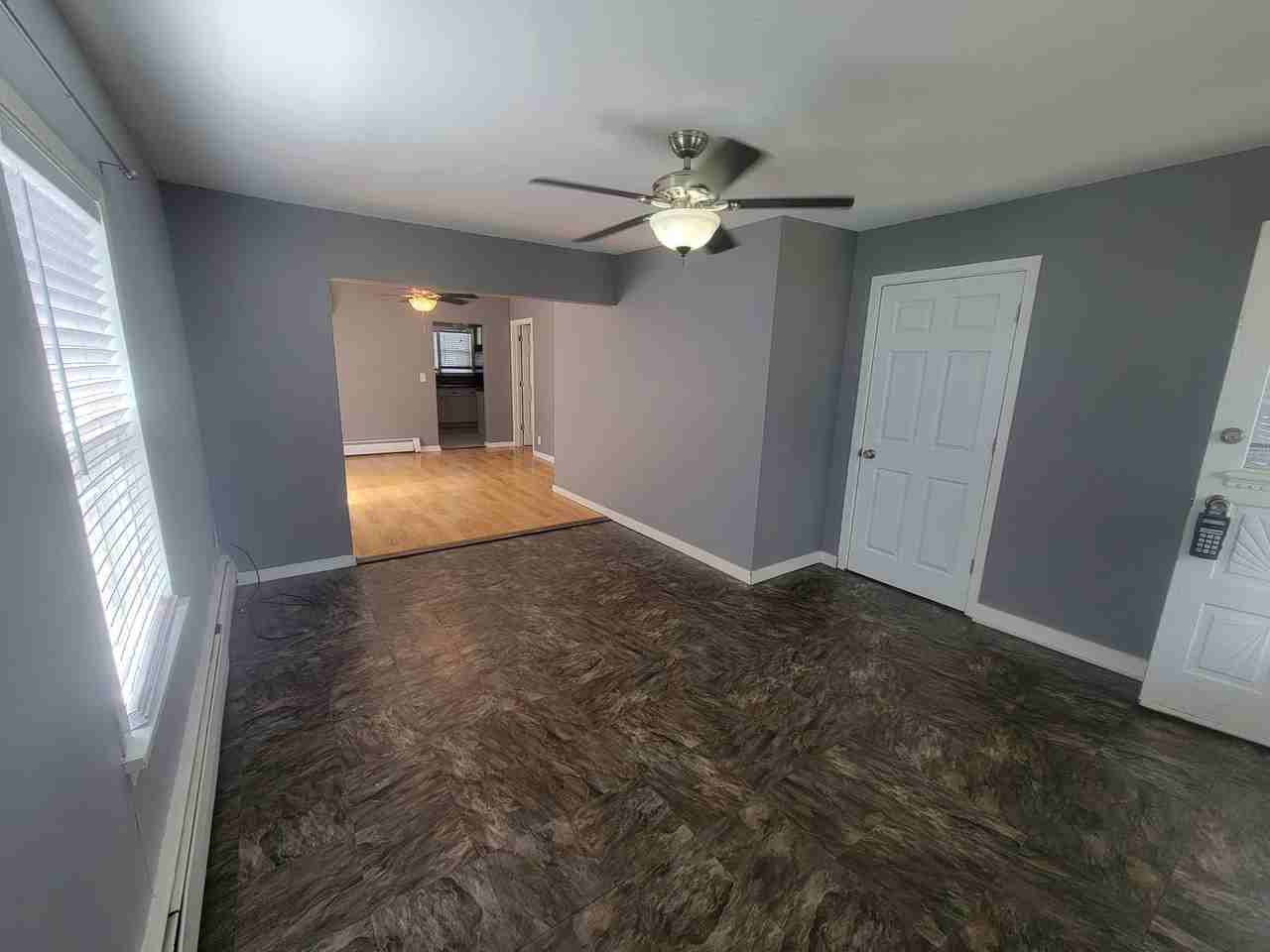 114 S Cedar St - Photo 3 of 19