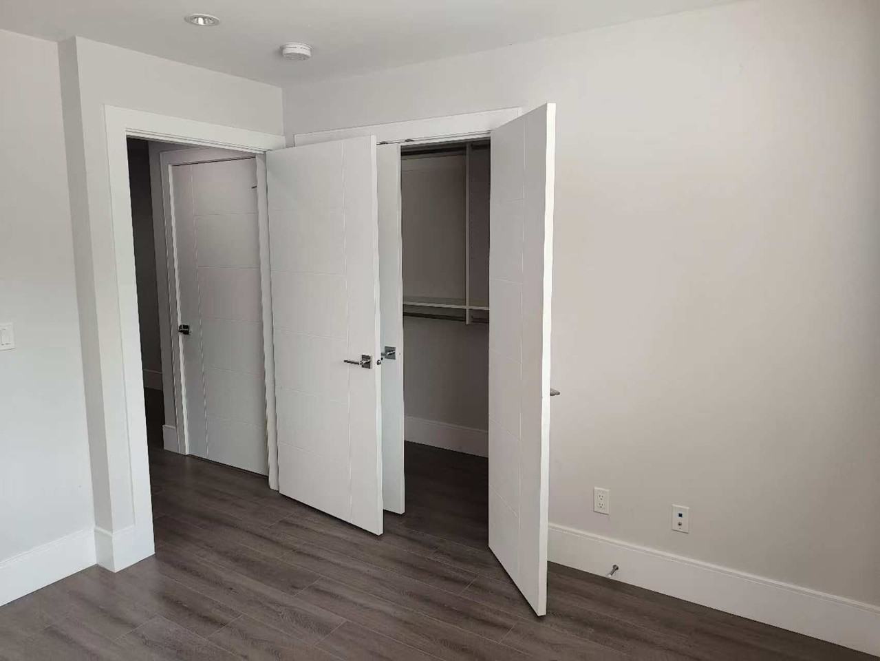 Joffre Ave & Portland St - Photo 7 of 13