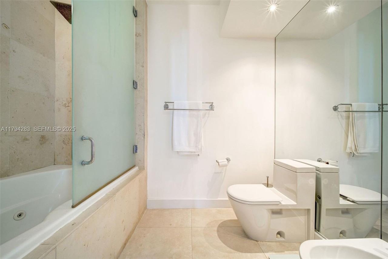 450 Alton Road #1108 - Photo 6 of 28