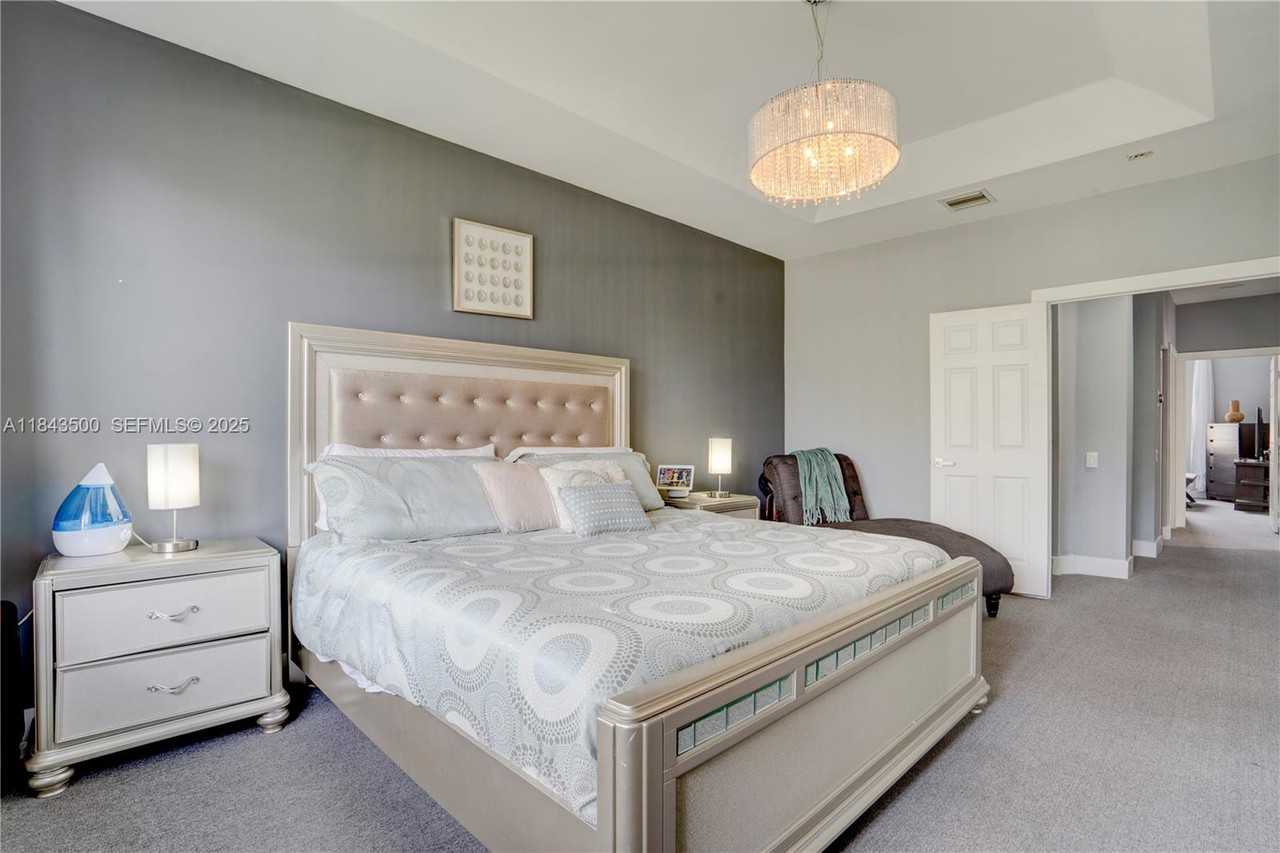 1364 Harbor View West #0 - Photo 3 of 26