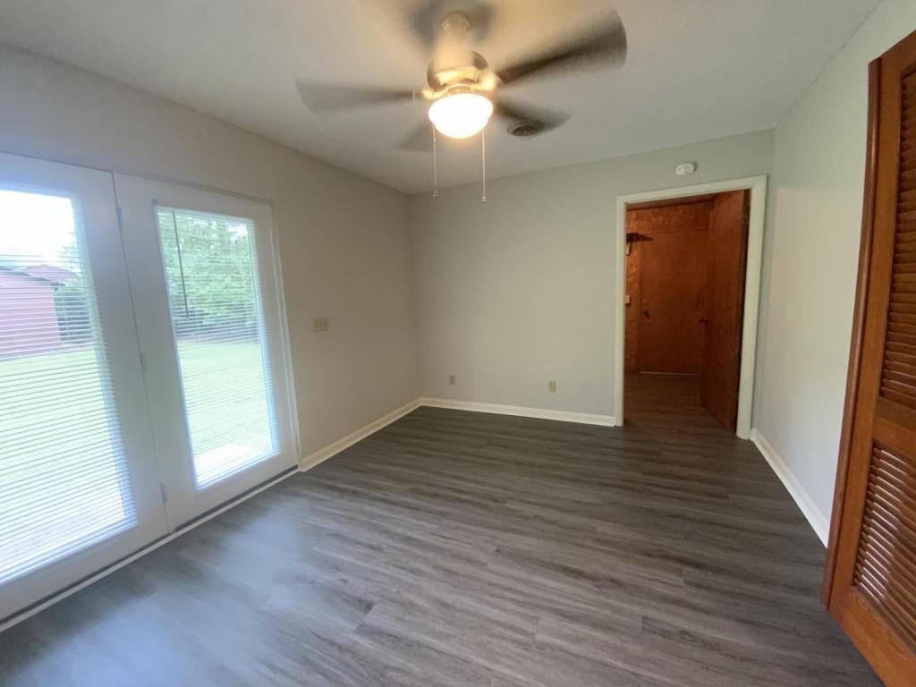 404 Marvin Ave - Photo 6 of 13